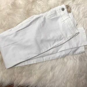 White Hollister super skinny jeans